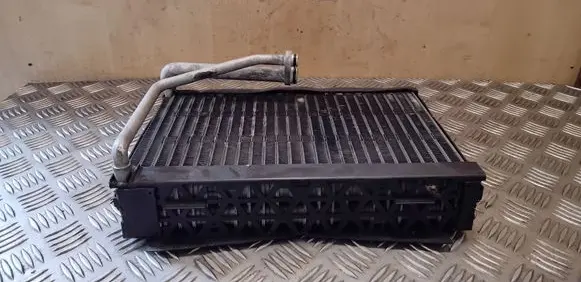Air conditioning (A/C) radiator (interior)