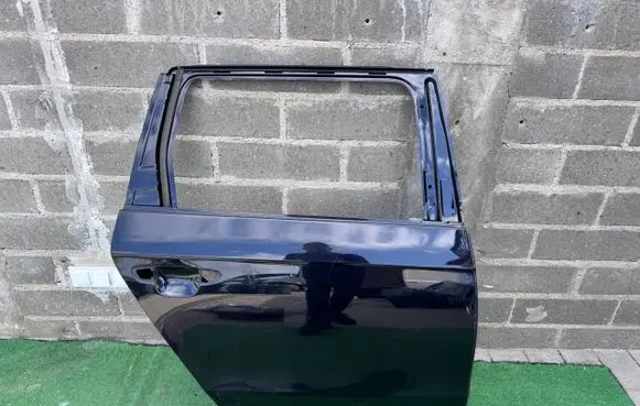 Volkswagen PASSAT B7 Rear door 