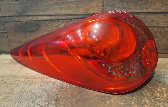 Peugeot 207 Rear/tail lights VP7PFX13405A REP79998D