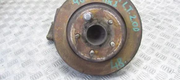 Ford Kuga II Rear wheel hub spindle/knuckle 