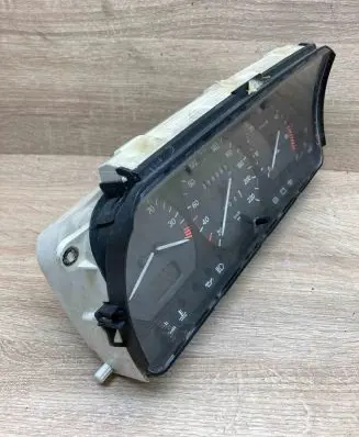 Volkswagen PASSAT B4 Speedometer (instrument cluster) 3A0919033C 6160593040 LHD