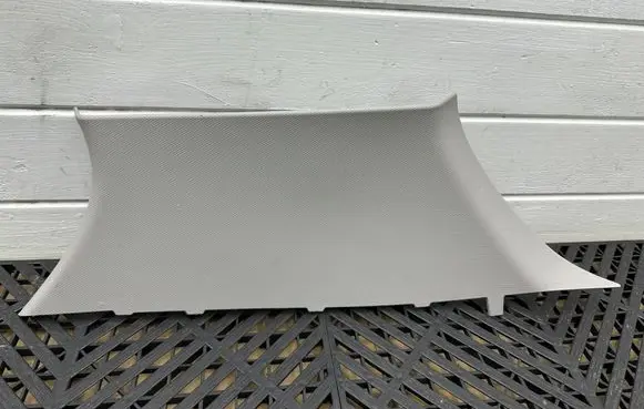 BMW 1 F20 F21 (C) pillar trim 7221030 17365810 1063600000