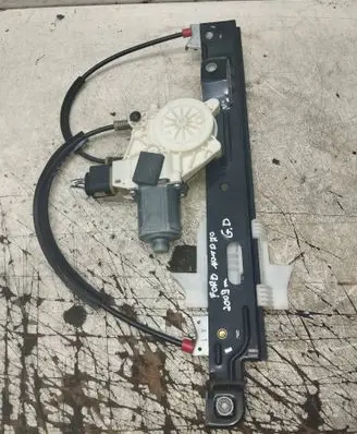 Ford Mondeo MK IV Front door window regulator with motor 6M2114A389B FC6653