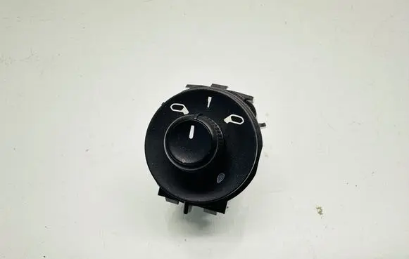 Citroen C3 Wing mirror switch 96673722ZD 20170725