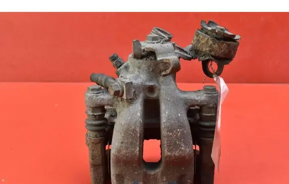 Opel Meriva A Rear brake caliper