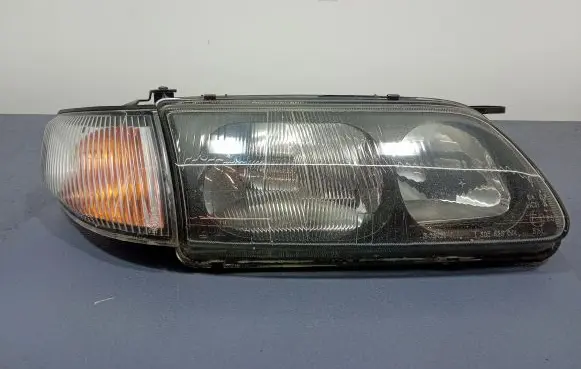 Mazda 626 Headlight/headlamp 1305235351