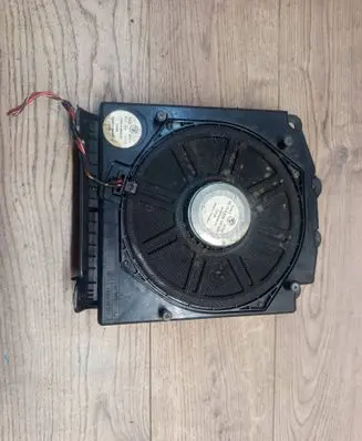 BMW 5 E60 E61 Subwoofer speaker 919354 00014129493 2273171