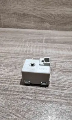 Toyota Prius (XW20) Other relay 8665220010
