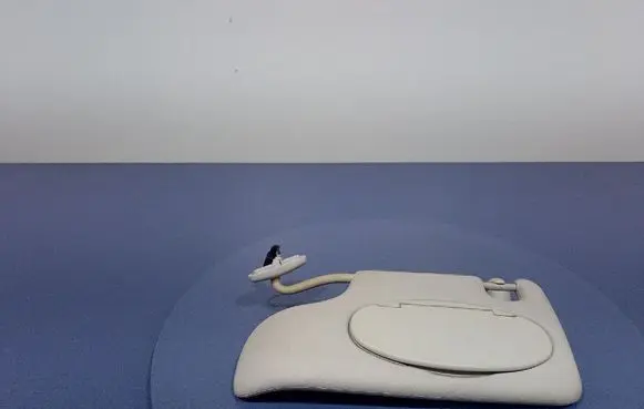 Sun visor