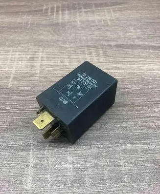 Opel Corsa B Other relay 51216001 90276101
