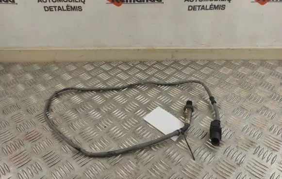 Volkswagen Transporter - Caravelle T5 Lambda probe sensor 1K0998262