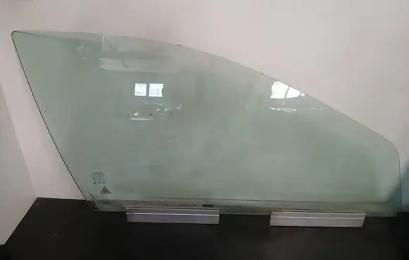 Volvo S60 Front door window glass four-door DOT57M1502AS2 E000186 43R00043