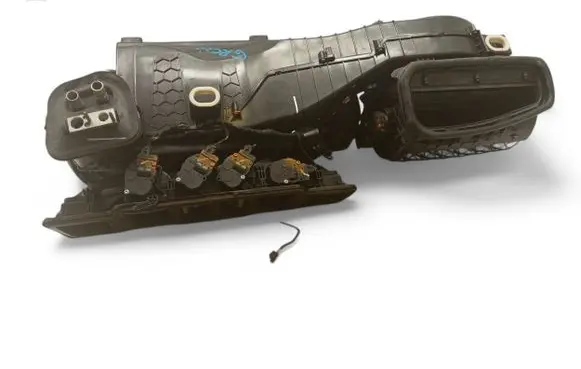 Mercedes-Benz GL X166 Interior heater climate box assembly A1668303360