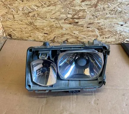 Mercedes-Benz E W124 Headlight/headlamp 1305235093