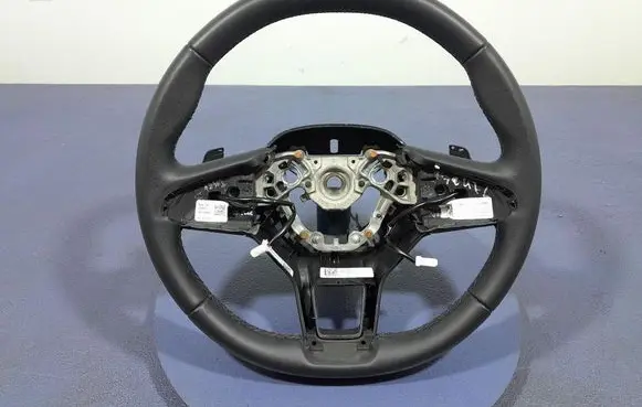 Renault Captur Steering wheel 484003027R