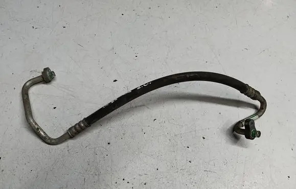 Air conditioning (A/C) pipe/hose