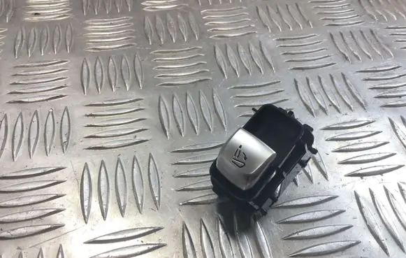 Mercedes-Benz GLC X253 C253 Seat control switch A2059052213
