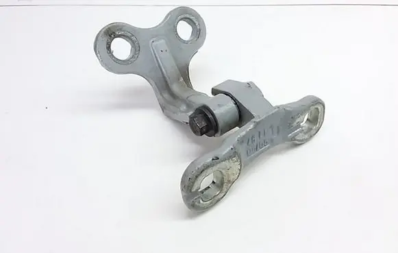 Volvo V50 Front door upper hinge 30715354