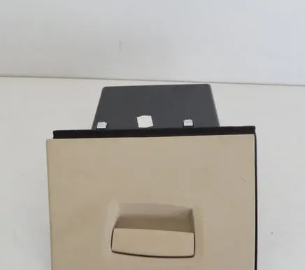 BMW 5 F10 F11 Glove box 9166696