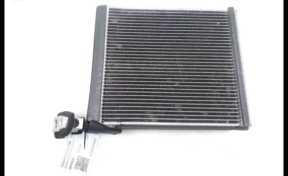 Toyota Avensis T270 Air conditioning (A/C) radiator (interior) 8850102201