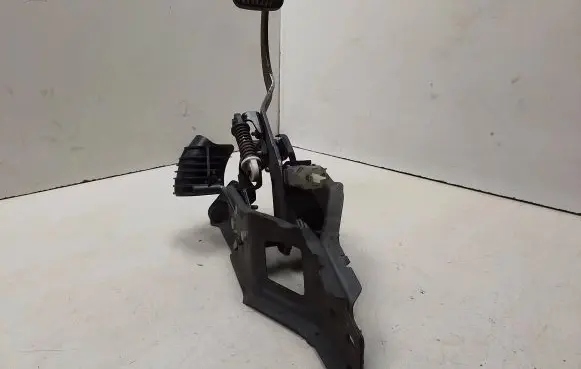 Clutch pedal