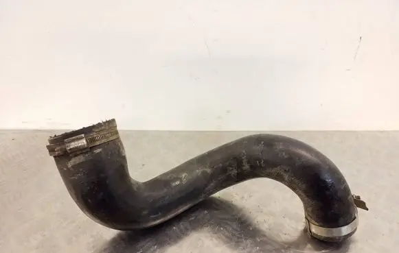 Land Rover Discovery 3 - LR3 Intercooler hose/pipe PNH50023 D05WA