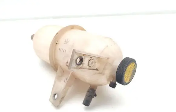 Toyota Hilux (AN10, AN20, AN30) Coolant expansion tank/reservoir 
