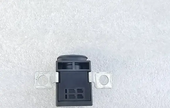 Audi A6 S6 C6 4F Battery relay fuse 4F0915519