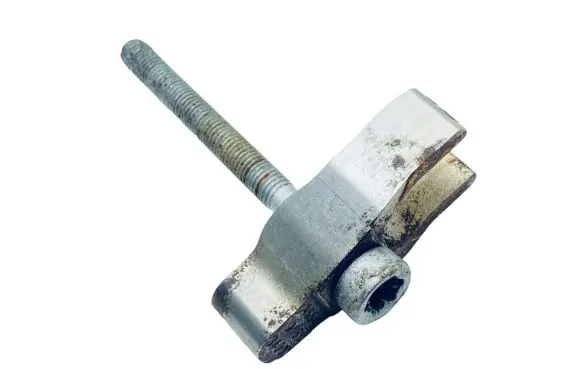 Mercedes-Benz Sprinter W907 W910 Fuel Injector clamp holder A6540163400 A0019902607