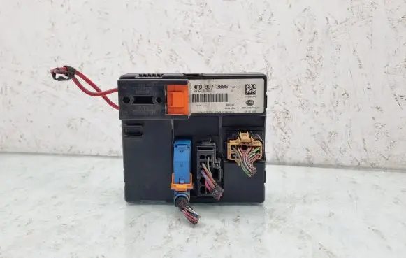 Audi A6 S6 C6 4F Light module LCM 4F0907289G