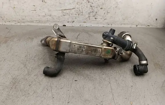 BMW 1 E81 E87 EGR valve cooler 7790065 050871