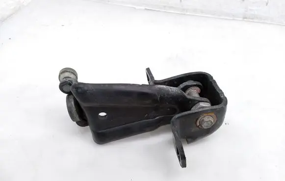 Mercedes-Benz Vito Viano W447 Sliding door middle roller runner A4477600347
