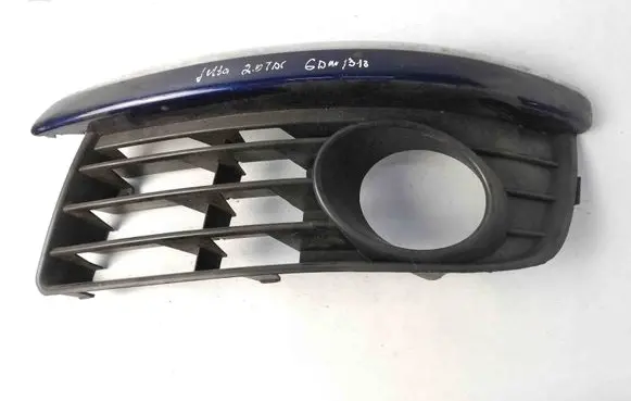 Volkswagen Jetta V Front grill 1K0853665K