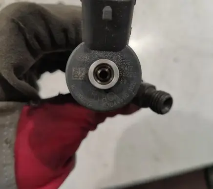 Renault Scenic II - Grand scenic II Fuel injector 0445110110B