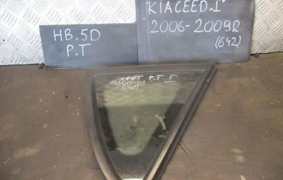 KIA Ceed Rear side window