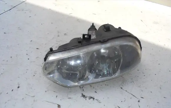 Alfa Romeo 156 Headlight/headlamp