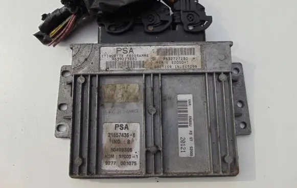 Citroen Xsara Picasso Engine control unit/module 9632727280