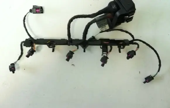 Skoda Superb B8 (3V) Fuel injector wires 06L971627K