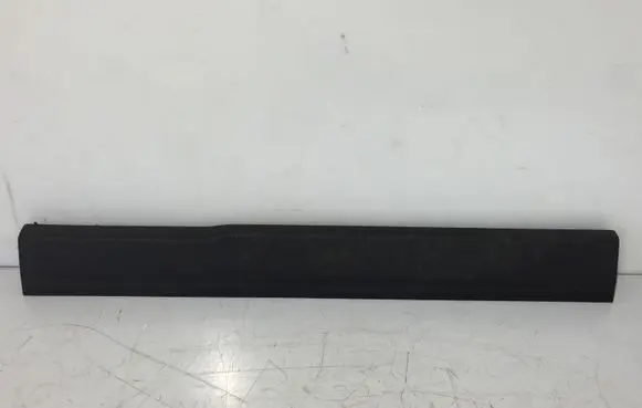 Front sill trim cover
