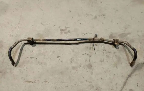 Volkswagen Polo IV 9N3 Front anti-roll bar/sway bar