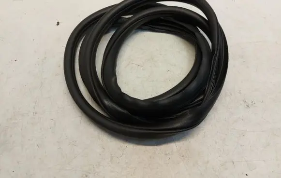 Ford Ranger IV Sliding door rubber seal FORDRENGEUSZCZLP