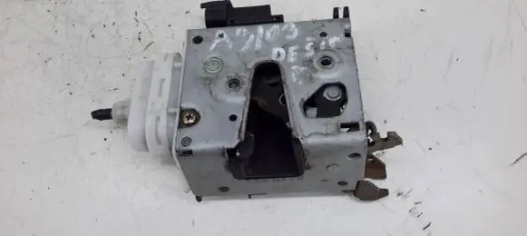 Audi A3 S3 8L Front door lock 8L1837016B
