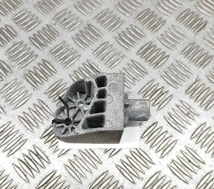 Radiator support slam panel bracket