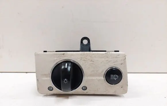 Mercedes-Benz E W211 Light switch 2115450104 04056002
