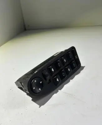 BMW 5 E39 Electric window control switch 6904306 763614