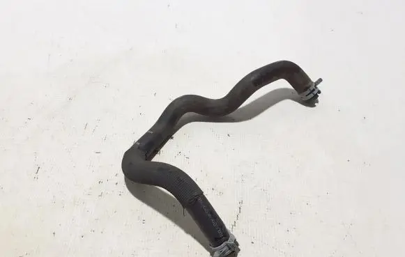 Volvo XC40 Engine coolant pipe/hose 32224238