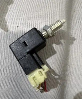 Brake pedal sensor switch