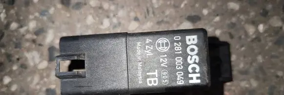 Honda Accord Glow plug pre-heat relay 0281003049