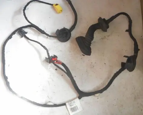 Audi A3 S3 A3 Sportback 8P Front door wiring loom/harness boot 8P4971030H