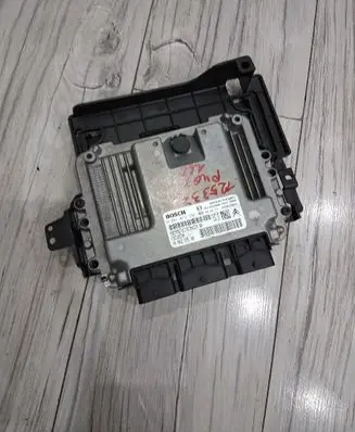 Peugeot 407 Engine control unit/module ECU 0281013332 9664257580